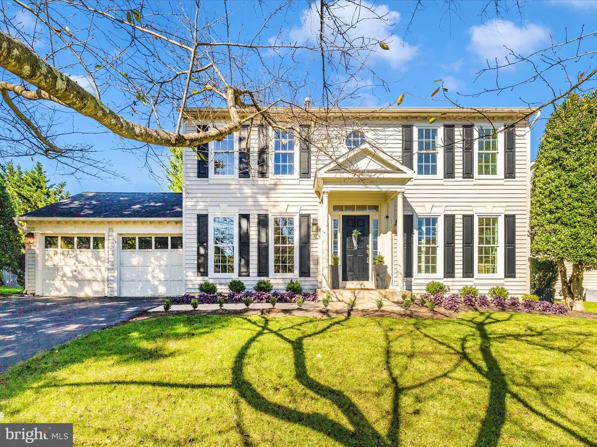 6338 Knollwood Dr, Frederick, MD 21701 - Image #1