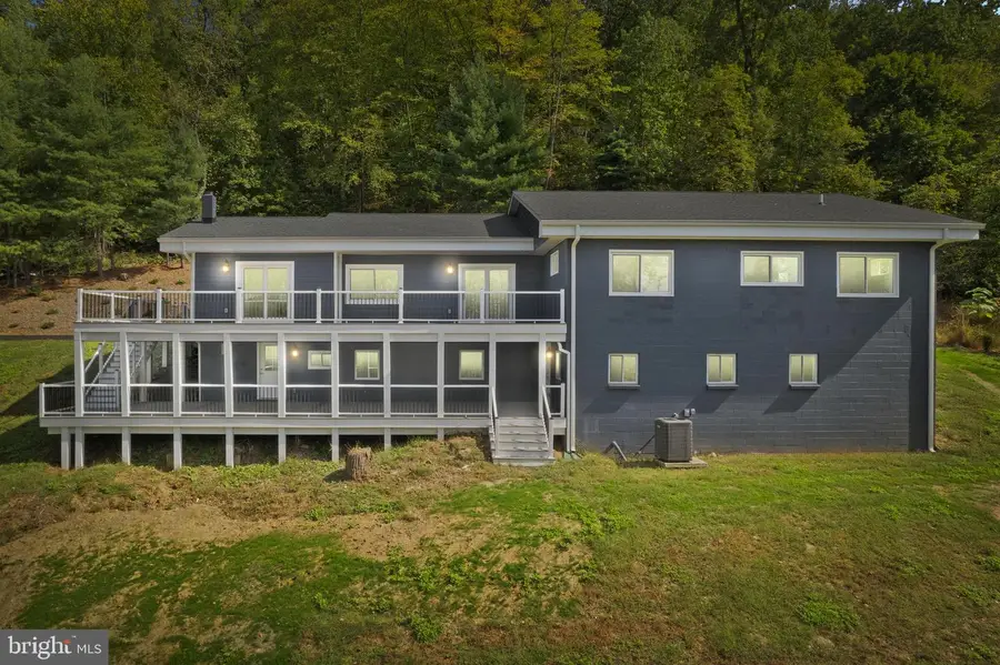 4117 Crow Rock Rd, Myersville, MD 21773 - Image #2