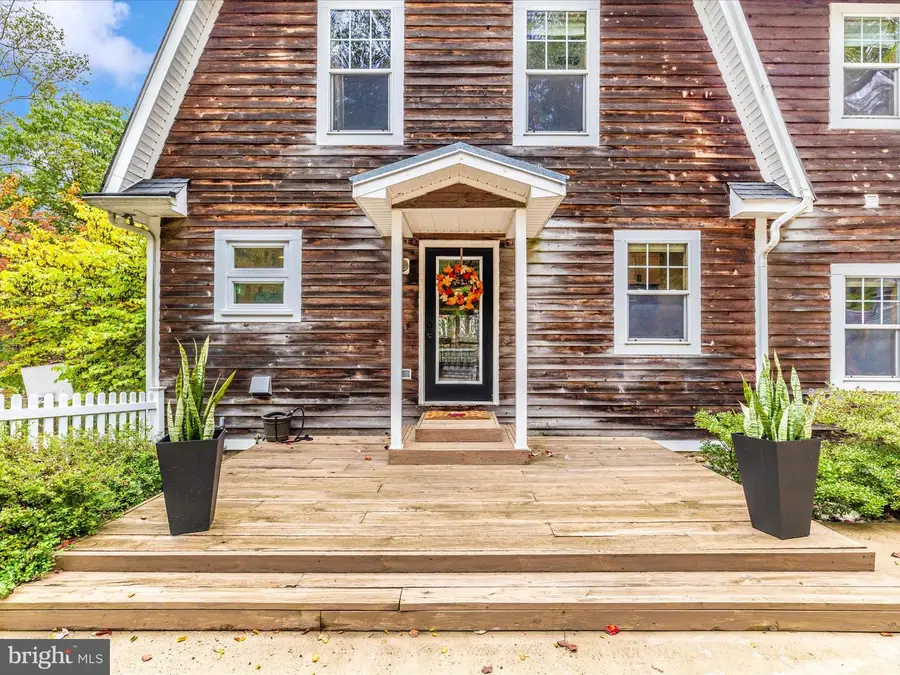 8935 Hawbottom Rd, Middletown, MD 21769 - Image #2