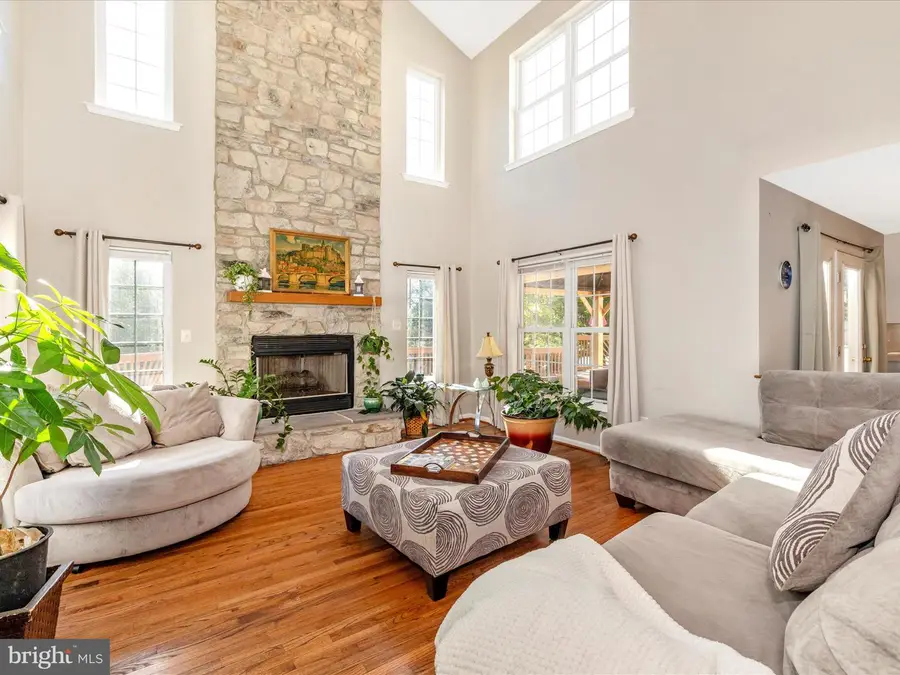 13681 Samhill Dr, Mount Airy, MD 21771 - Image #3