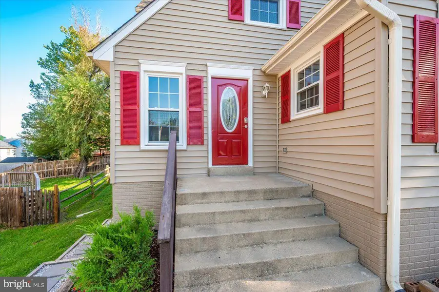 10742 Lake Edge Ct, New Market, MD 21774 - Image #3