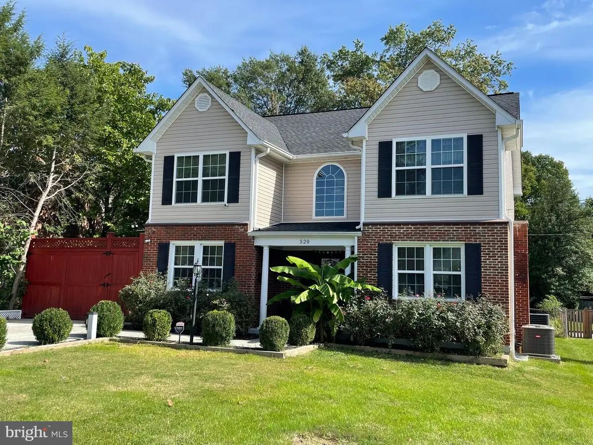 520 Lee Pl, Frederick, MD 21702 - Image #1