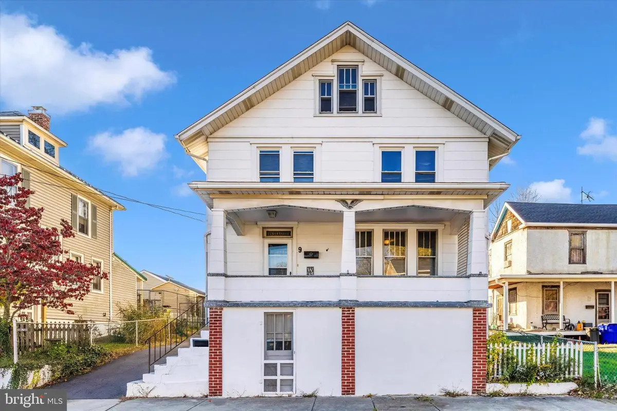 9 3rd Ave, Brunswick, MD 21716 - Image #1