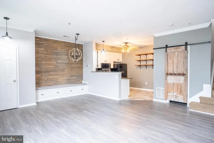 4910 Edgeware Ter, Frederick, MD 21703 - Image #2