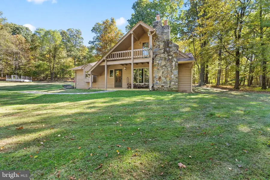23823 Peaceful Ridge Rd, Smithsburg, MD 21783 - Image #2