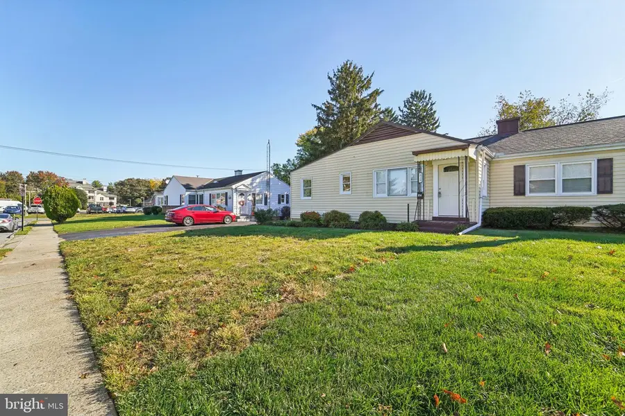 814 Montclaire Ave, Frederick, MD 21701 - Image #3