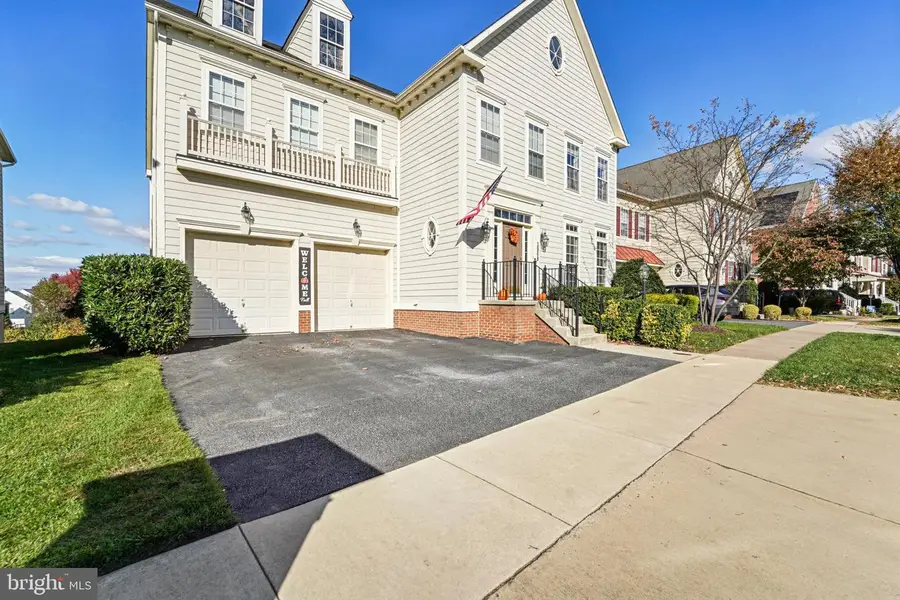 3908 Shawfield Ln, Frederick, MD 21704 - #2