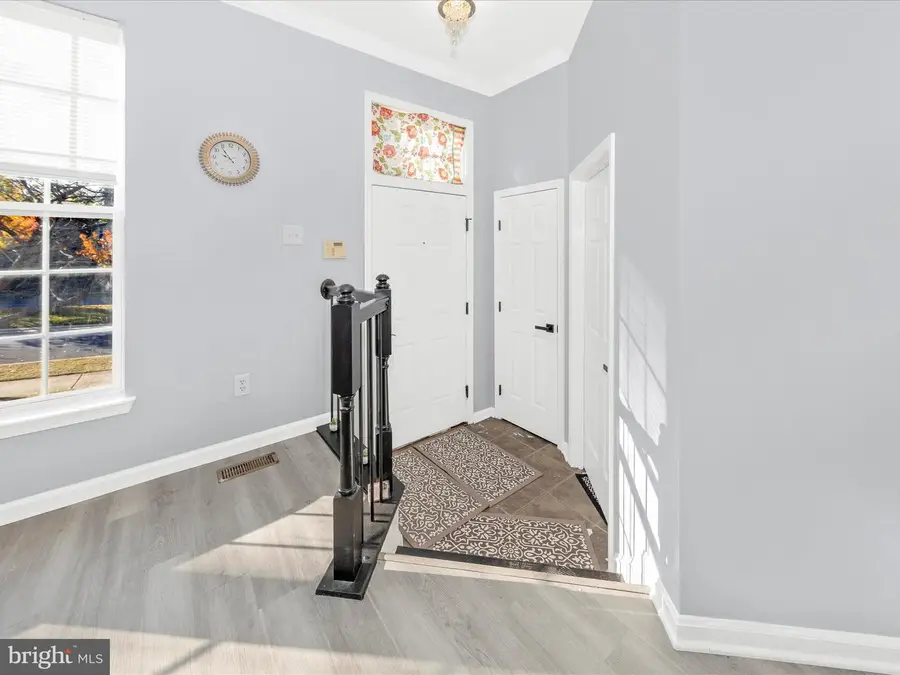 3818 Sugarloaf Pkwy, Frederick, MD 21704 - Image #2