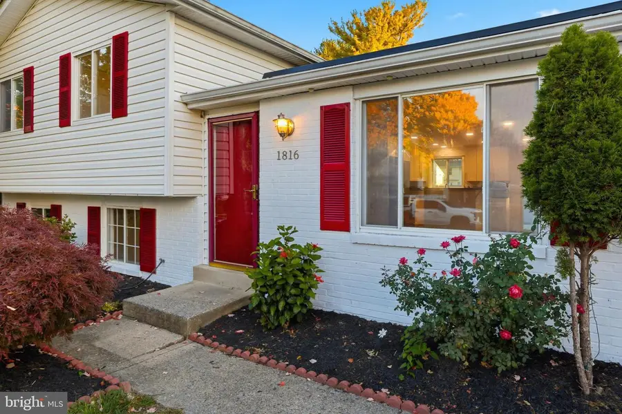 1816 Rocky Glen Dr, Frederick, MD 21702 - Image #3