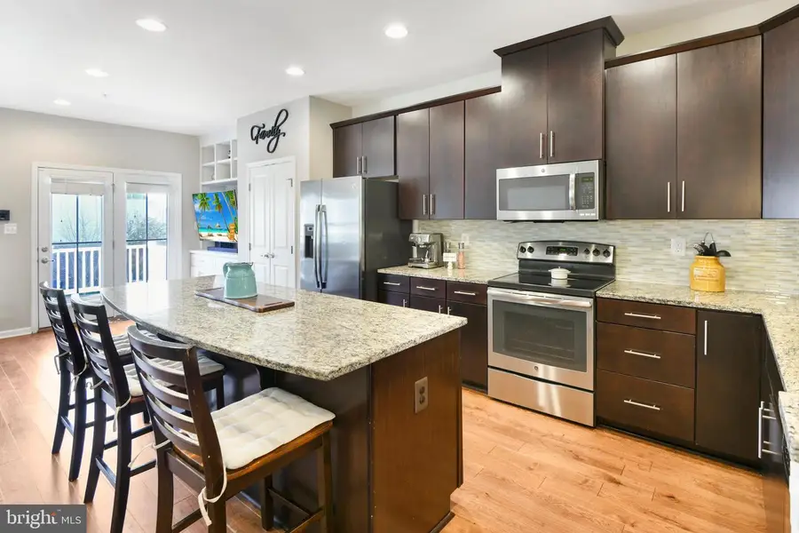 9152 Landon House Ln, Frederick, MD 21704 - Image #2