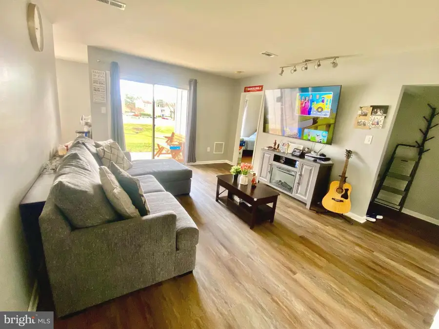 1401 Key Pkwy #c-301, Frederick, MD 21702 - Image #3