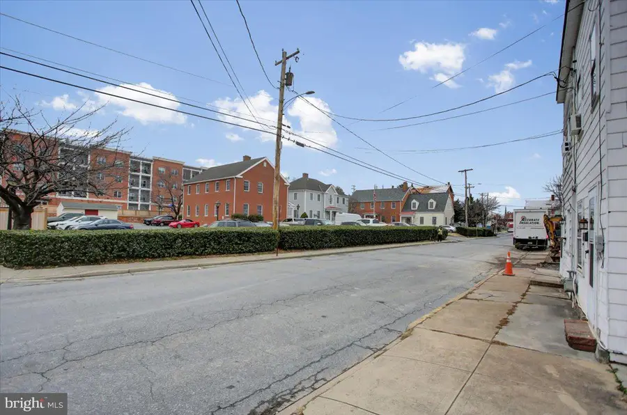 208 Broadway St, Frederick, MD 21701 - Image #2