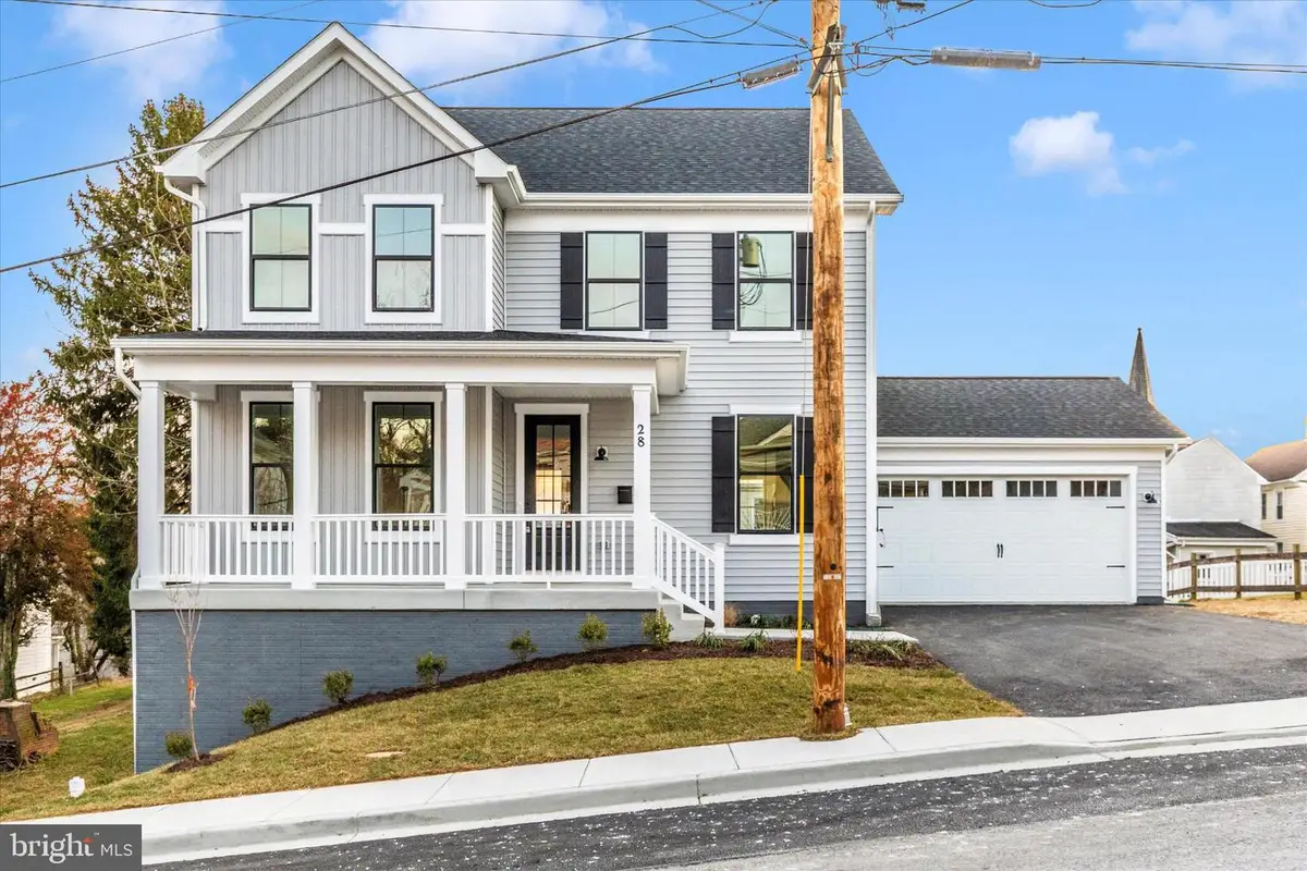 28 E C St, Brunswick, MD 21716 - Image #1