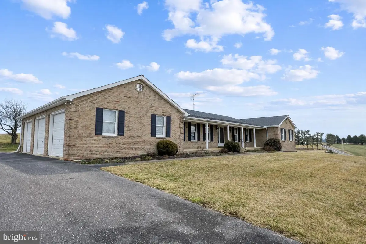 9224 Ball Rd, Ijamsville, MD 21754 - #1