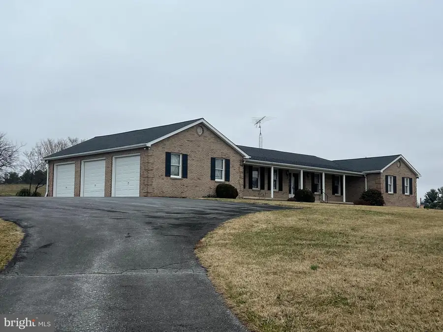 9224 Ball Rd, Ijamsville, MD 21754 - #2