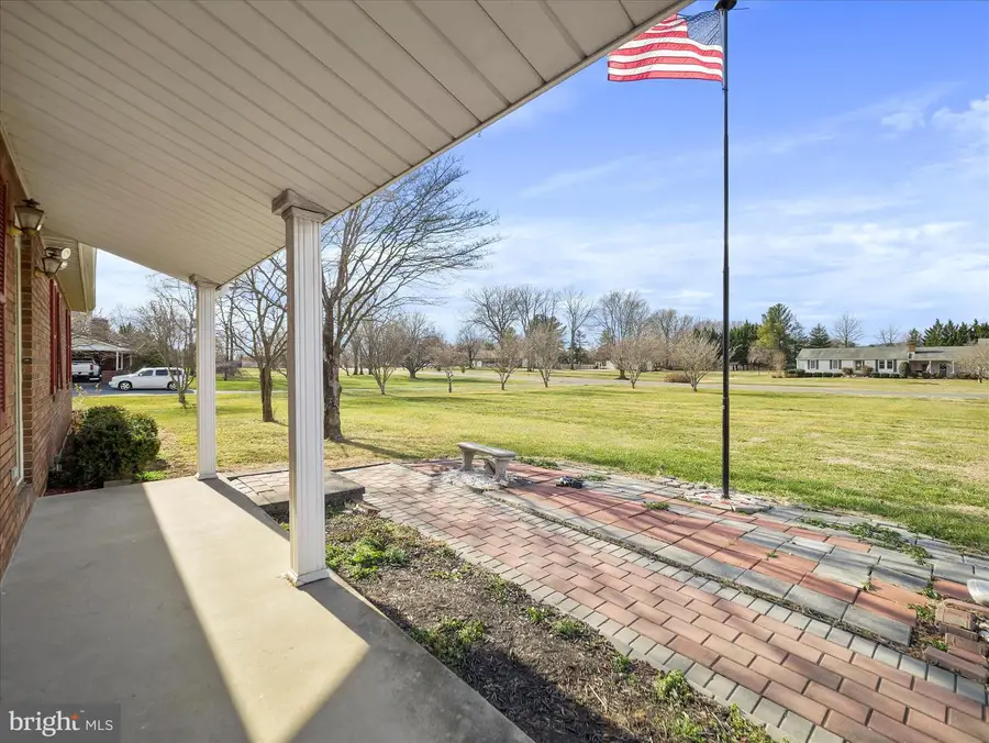 2415 Doubs Ct, Adamstown, MD 21710 - Image #2