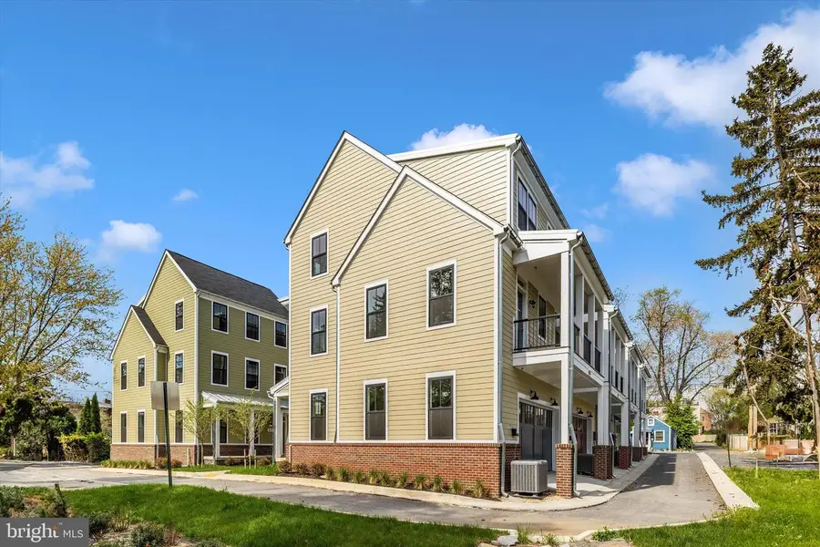 426 Chapel Aly, Frederick, MD 21701 - Image #2