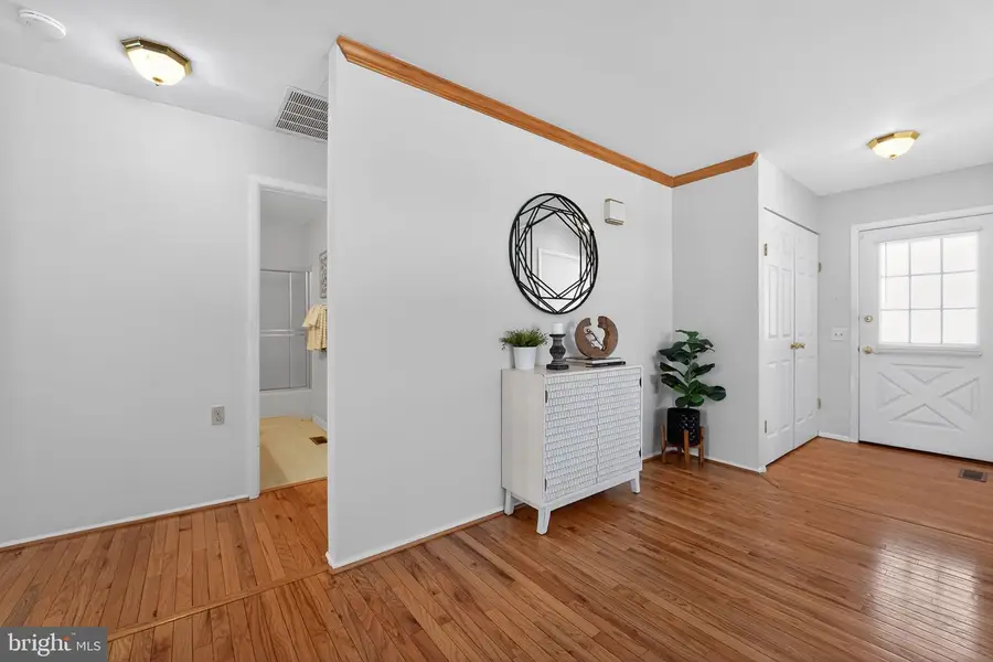 7046 Catalpa Rd, Frederick, MD 21703 - #2