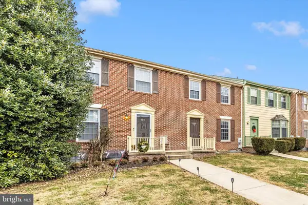 8289 Black Haw Ct, FREDERICK, MD 21701