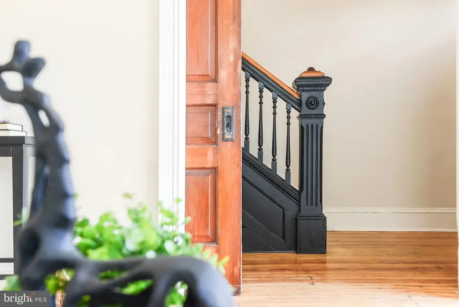 23 W 4th St, Frederick, MD 21701 - Image #2