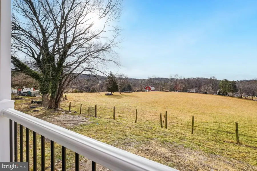 5717 Shaw Dr, Frederick, MD 21704 - Image #3