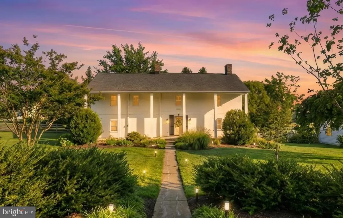 15539 Liberty Rd, Mount Airy, MD 21771 - #1