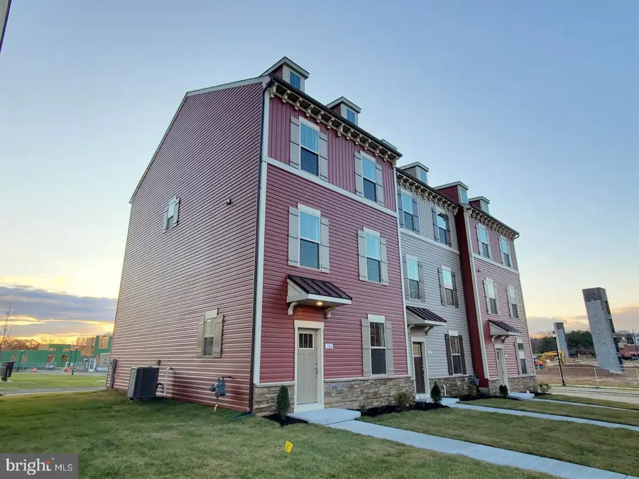 304 Faversham Pl, Frederick, MD 21701 - Image #3