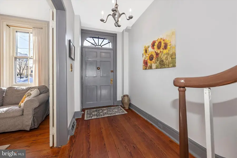 73 W Main St, New Market, MD 21774 - #3