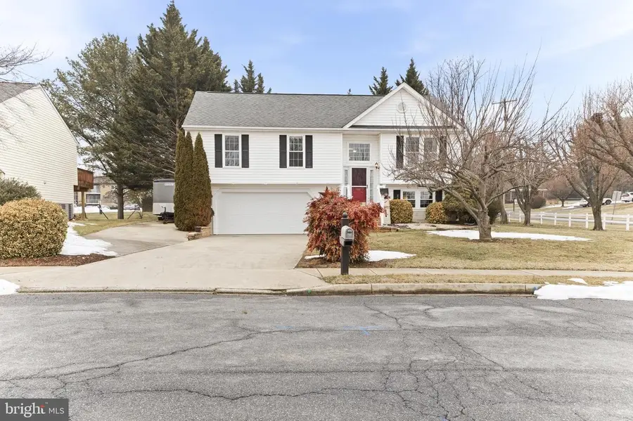 1 Walnut Pond Ct, Middletown, MD 21769 - #2