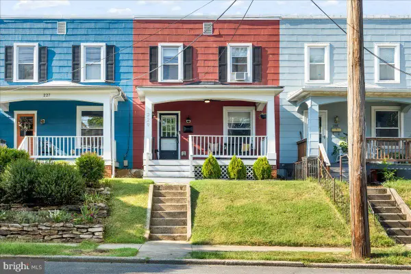 229 5th St, FREDERICK, MD 21701