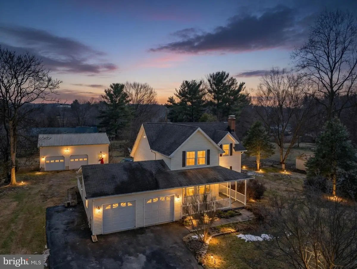 3487 Augusta Dr, Ijamsville, MD 21754 - #1