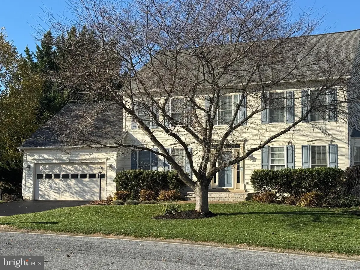 11208 Yardley Pl, Ijamsville, MD 21754 - #1