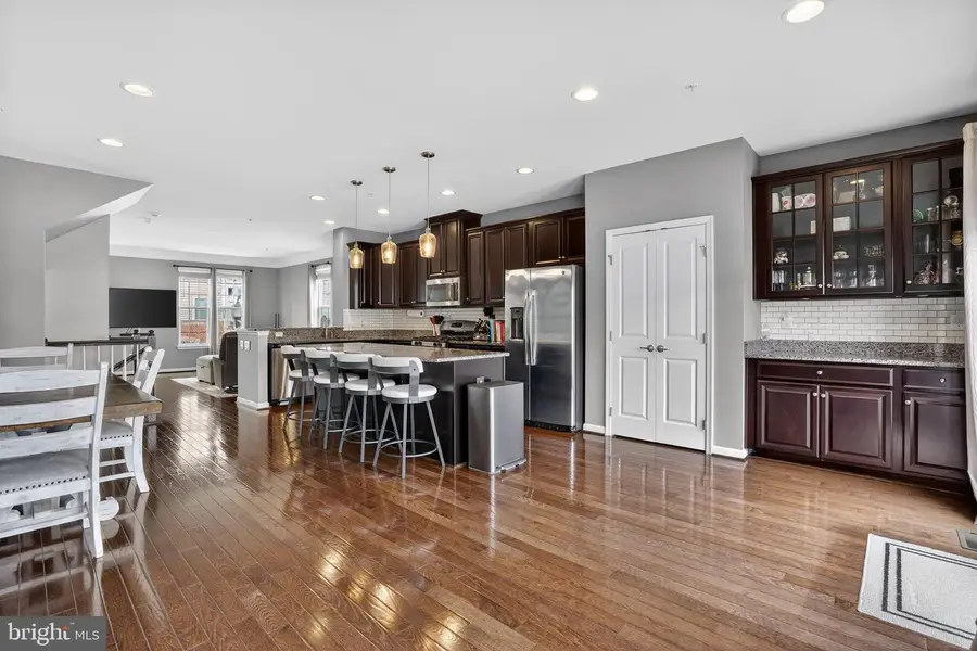 6413 Walcott Ln, Frederick, MD 21703 - #2