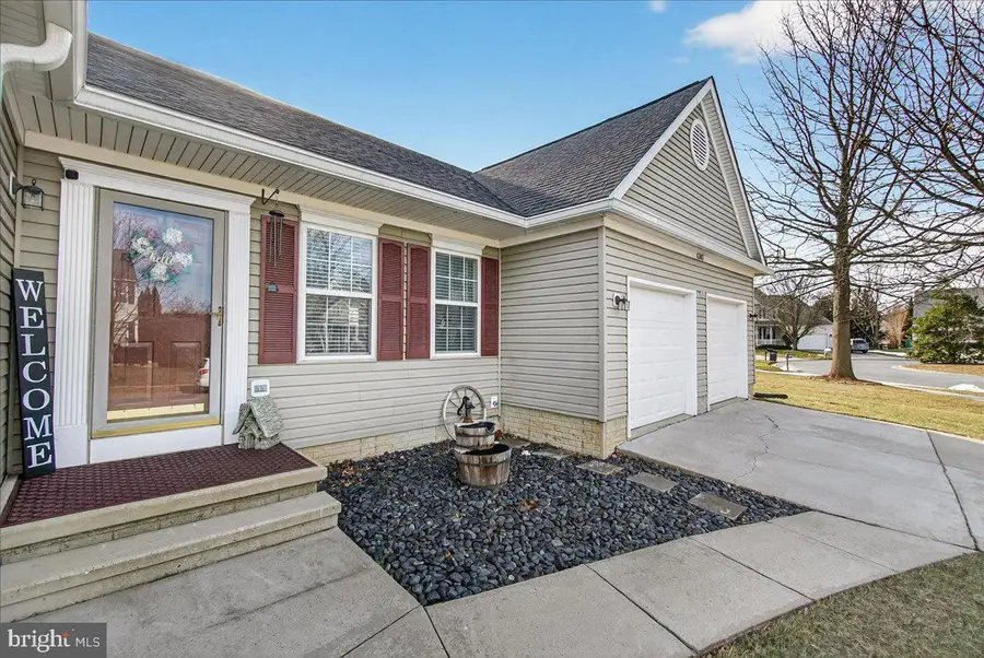 6303 Edgeware Ct, Frederick, MD 21703 - #2