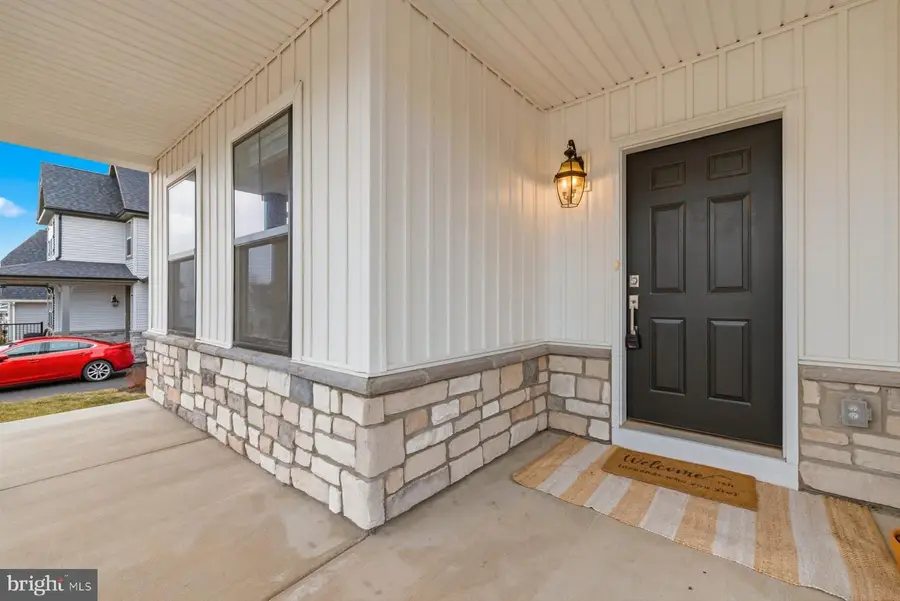 2758 Hillfield Dr, Frederick, MD 21702 - #2