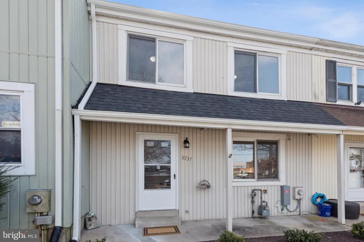 8737 Inquiry Ct, Walkersville, MD 21793 - #1