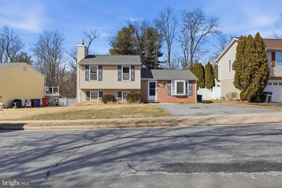 213 Wintergreen Ln, Brunswick, MD 21716 - #1