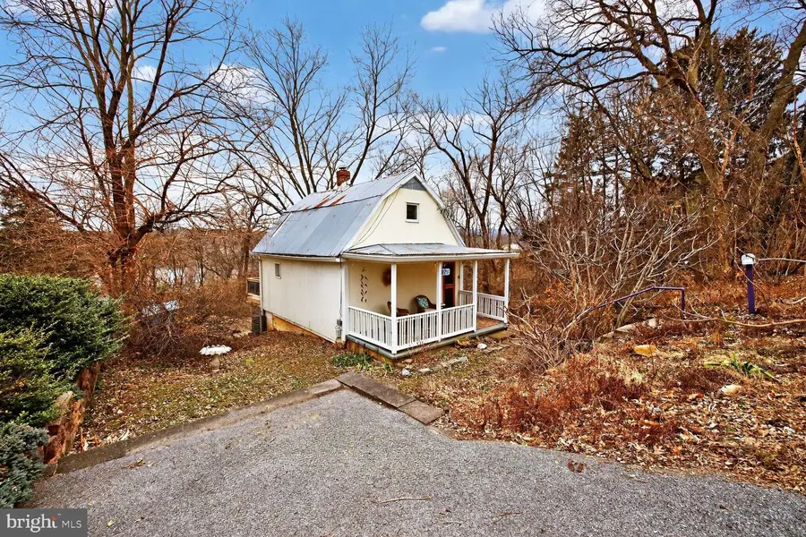 926 E A St, Brunswick, MD 21716 - #2