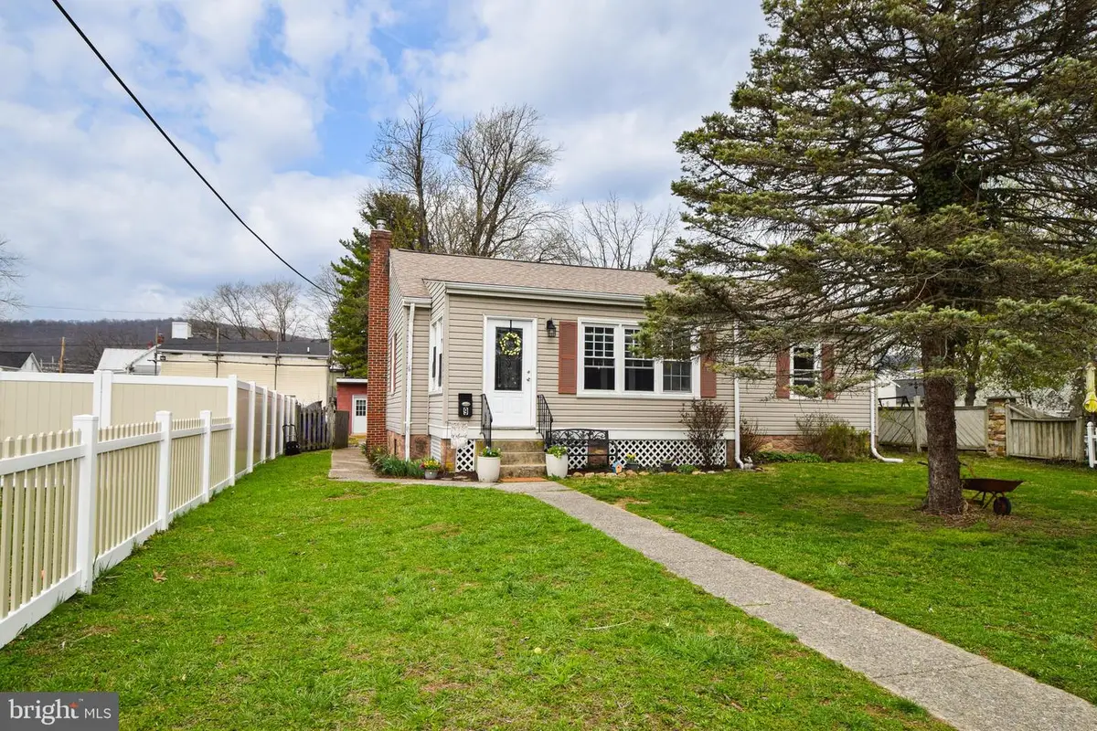 9 Lombard St, Thurmont, MD 21788 - #1