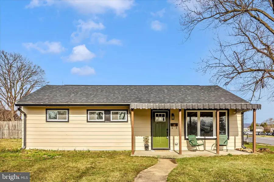 301 Redwood Ave, Frederick, MD 21701 - #2