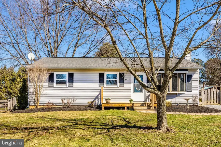 8615 Chestnut Grove Rd, Frederick, MD 21701 - #2