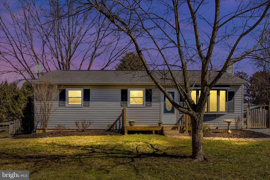 8615 Chestnut Grove Rd, Frederick, MD 21701 - #3