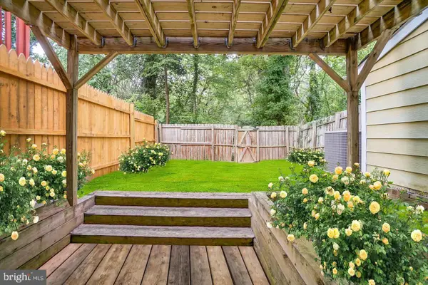 1864 Murdock Ct, FREDERICK, MD 21702