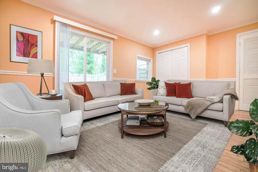 1864 Murdock Ct, Frederick, MD 21702 - #3