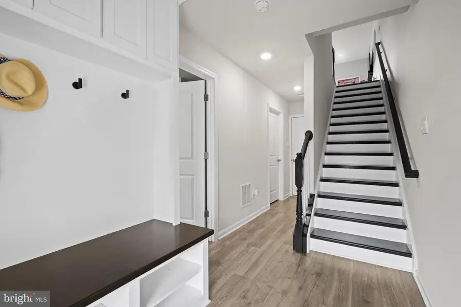 560 Banquet Ln, Frederick, MD 21701 - #2