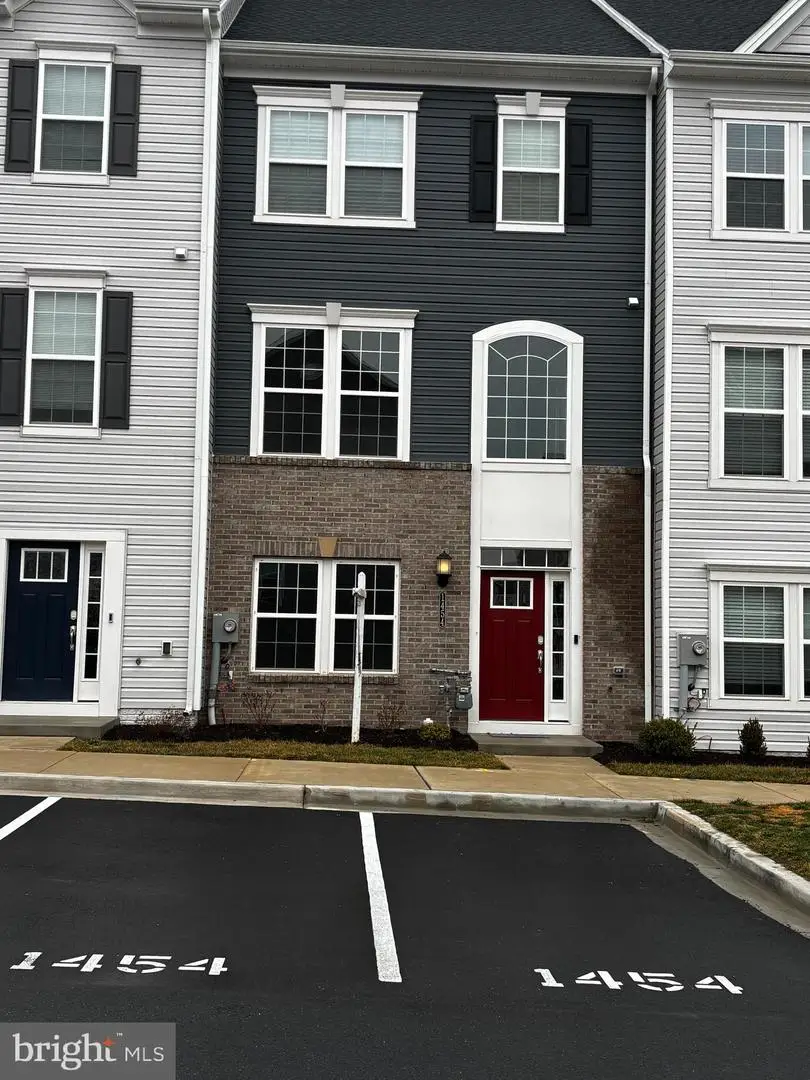 1454 Clingmans Dome Dr, Frederick, MD 21702 - #2