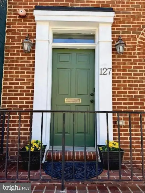 127 S Market St, FREDERICK, MD 21701