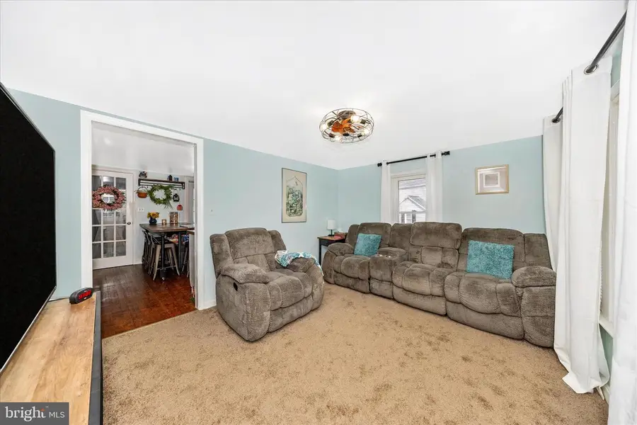 5618 Bartonsville Rd, Frederick, MD 21704 - #3