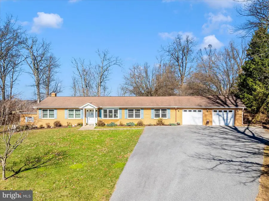 10523 Rolling Green Ct, Clarksburg, MD 20871 - #2