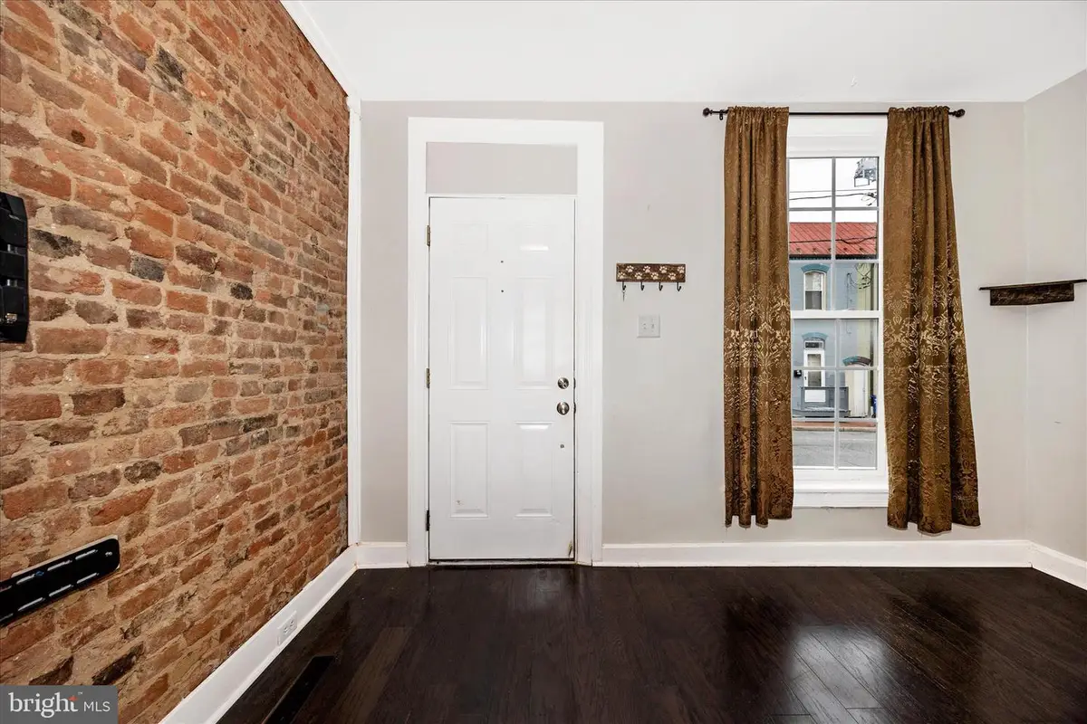 467 W South St, Frederick, MD 21701 - #1